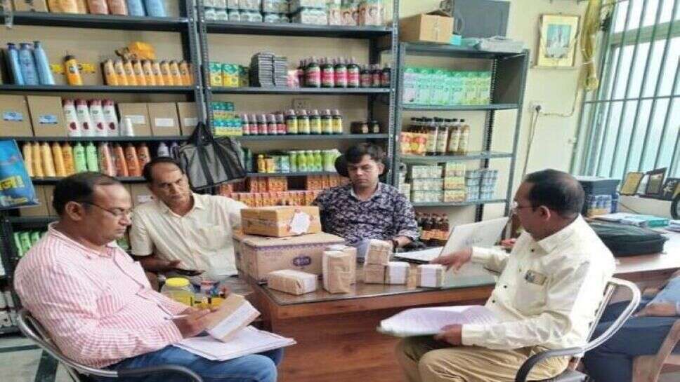 मिलावट की आशंका पर 18 किलो घी जब्त