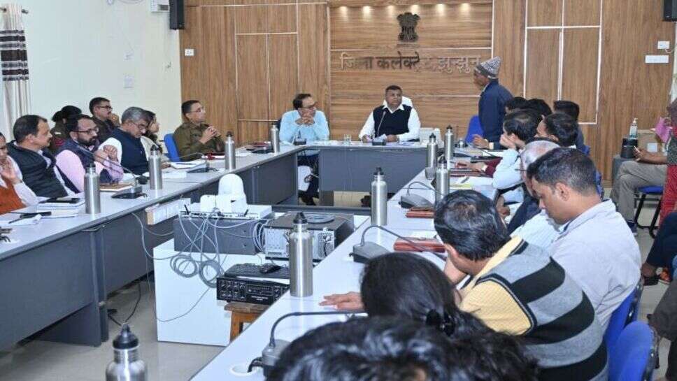 जिला स्तरीय जनसुनवाई में 40 प्रकरणों की सुनवाई