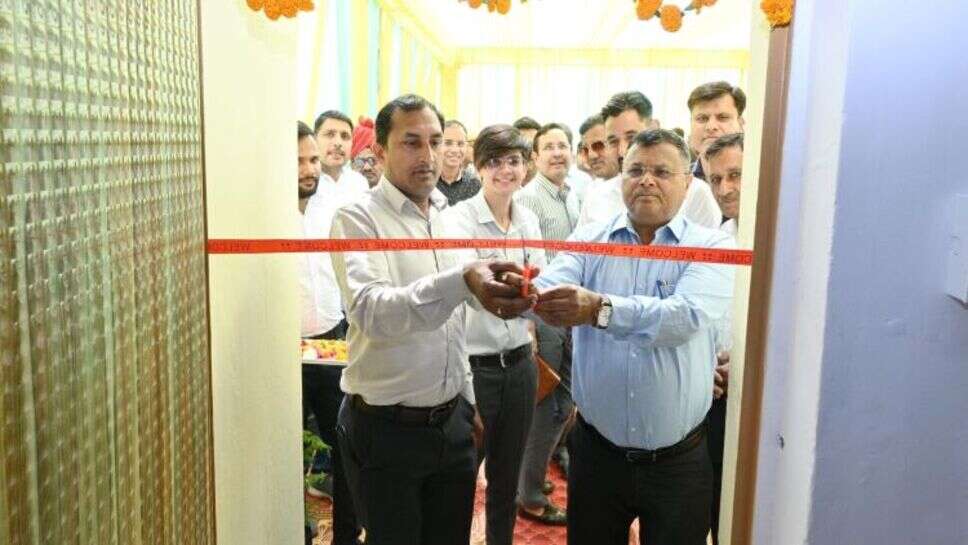 जिला कलेक्टर रामावतार मीणा ने किया एनआईसी के नवीनीकृत कार्यालय का उद्घाटन