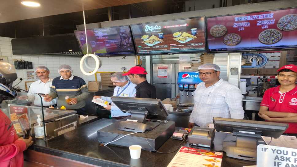 खाद्य वस्तुओं की दुकानों का निरीक्षण किया, जांच के लिए 15 सैम्पल भेजे जयुपर