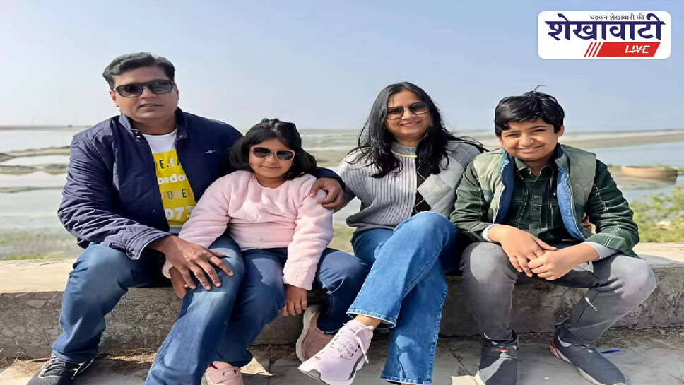 Dr Manoj Sarova donates to Efforts NGO Jhunjhunu education