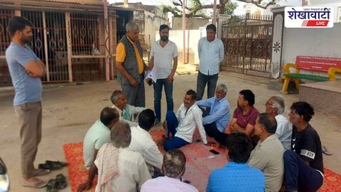 CPIM leaders addressing workers in Fatehpur villages