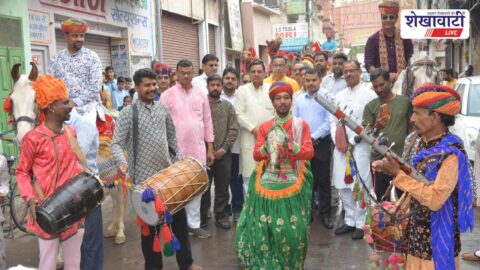 Churu Mahotsav 2026 cultural carnival with camels and folk dance