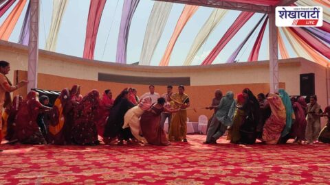 Sikar News : राजसखी व उद्योग मेला: महिलाओं की उमड़ी भीड़