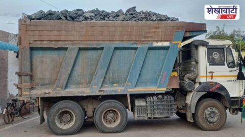 Jhunjhunu police seizing overloaded dumpers on highway
