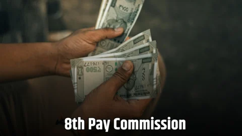 8th Pay Commission: कुछ देर बाद सरकारी कर्मचारियों की सैलरी को लेकर फैसला? साथ ही इन मुद्दों पर होगी चर्चा