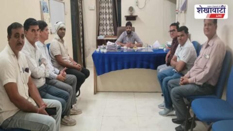 Teachers delegation meets SDM regarding census duty issues Ratangarh