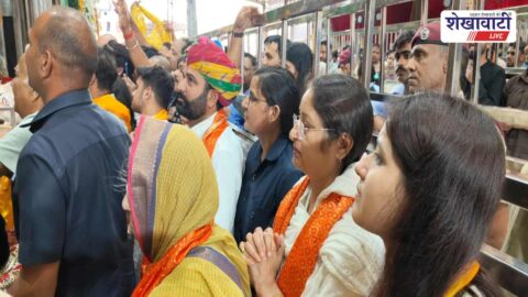 Union Minister Annapurna Devi offering prayers at Khatu Shyam temple