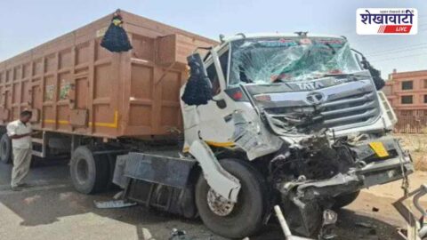 Damaged trailer after accident near breaker on Sardarshahar highway