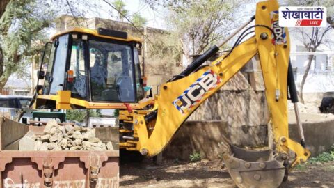 JCB and tractor seized in illegal mining action Udaipurwati