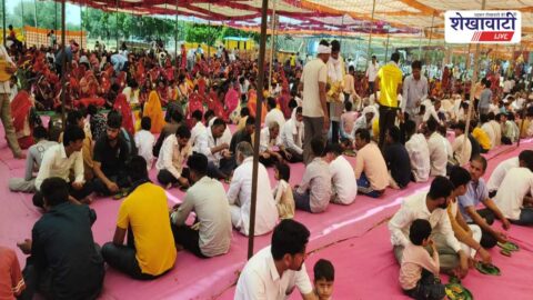 Devotees attending 108 kundiya Shri Ram Mahayagya at Jalpali Dham