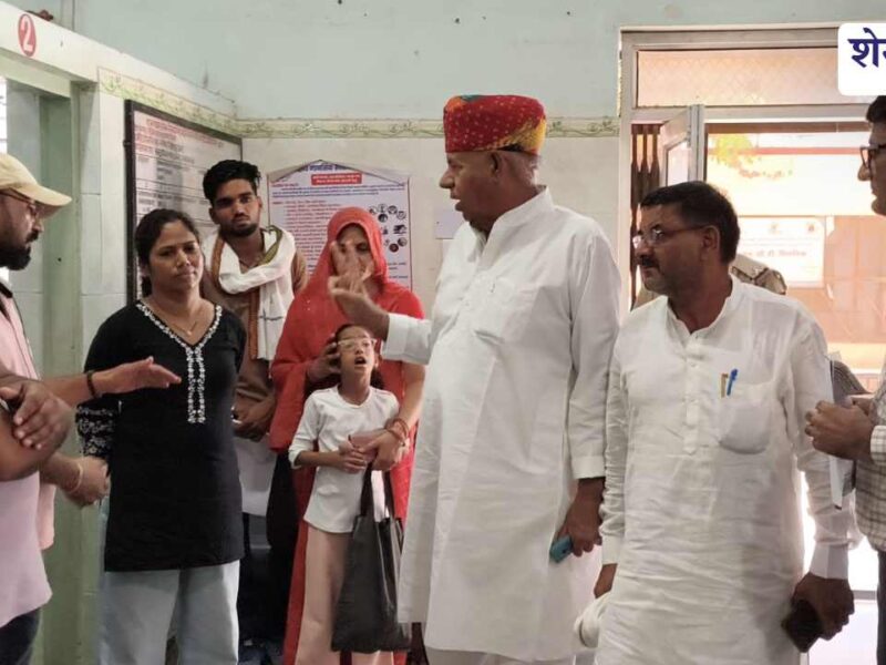 MLA Pusaram Godara inspecting Rajaldesar government hospital facilities