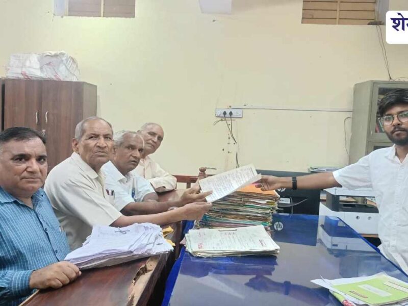 Jhunjhunu News : RGHS पर्ची को आधार बायोमैट्रिक से जारी करने की मांग, SDM को सौंपा ज्ञापन
