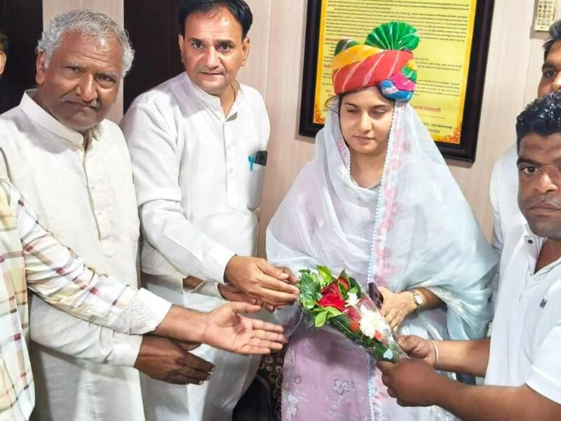 चिड़ावा पहुंचीं कैराना सांसद इकरा हसन, कांग्रेस कार्यकर्ताओं ने किया भव्य स्वागत