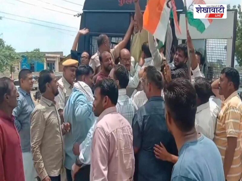 churu-congress-protest-pm-effigy-burnt-over-delhi-lathicharge
