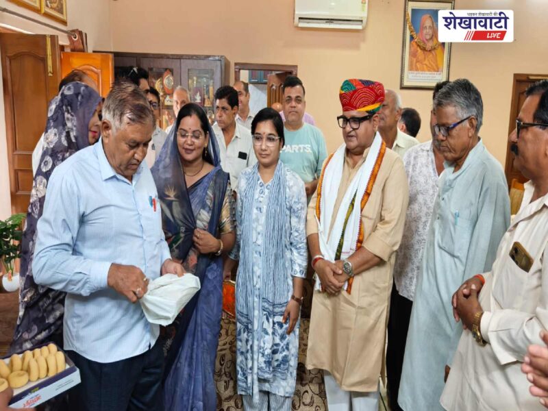 ratangarh-former-mla-abhinesh-maharshi-public-hearing-bjp-office