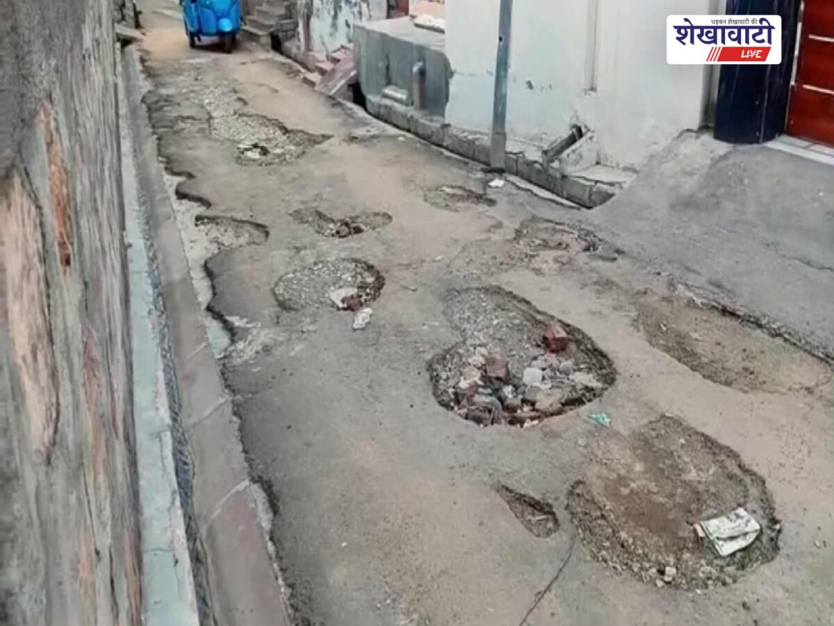 ratangarh-ward-36-broken-roads-monsoon-problems