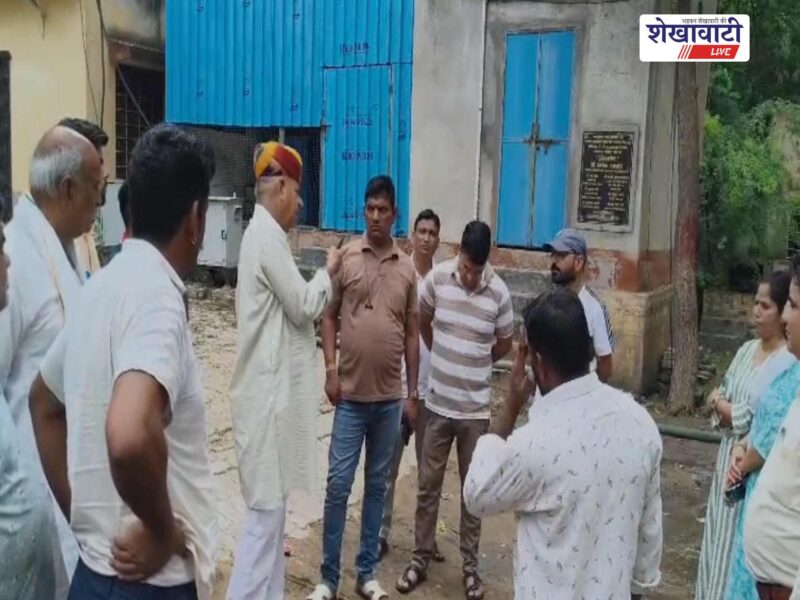 rajaldesar-chc-waterlogging-mla-poosaram-godara-inspection