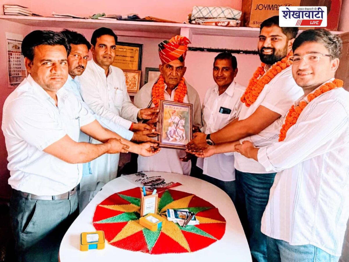 तेजाजी मंदिर के लिए 1.11 लाख रुपये व निर्माण सामग्री देने की घोषणा