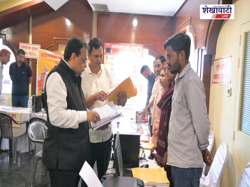 sikar-prabhari-sachiv-subir-kumar-service-camp-inspection