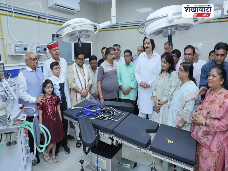 ratangarh-government-hospital-medical-equipment-ajitsaria-family-donation