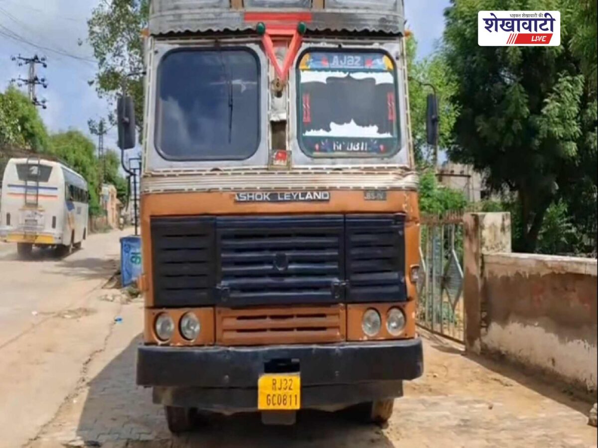churu-nh52-illegal-liquor-container-seized-two-arrested