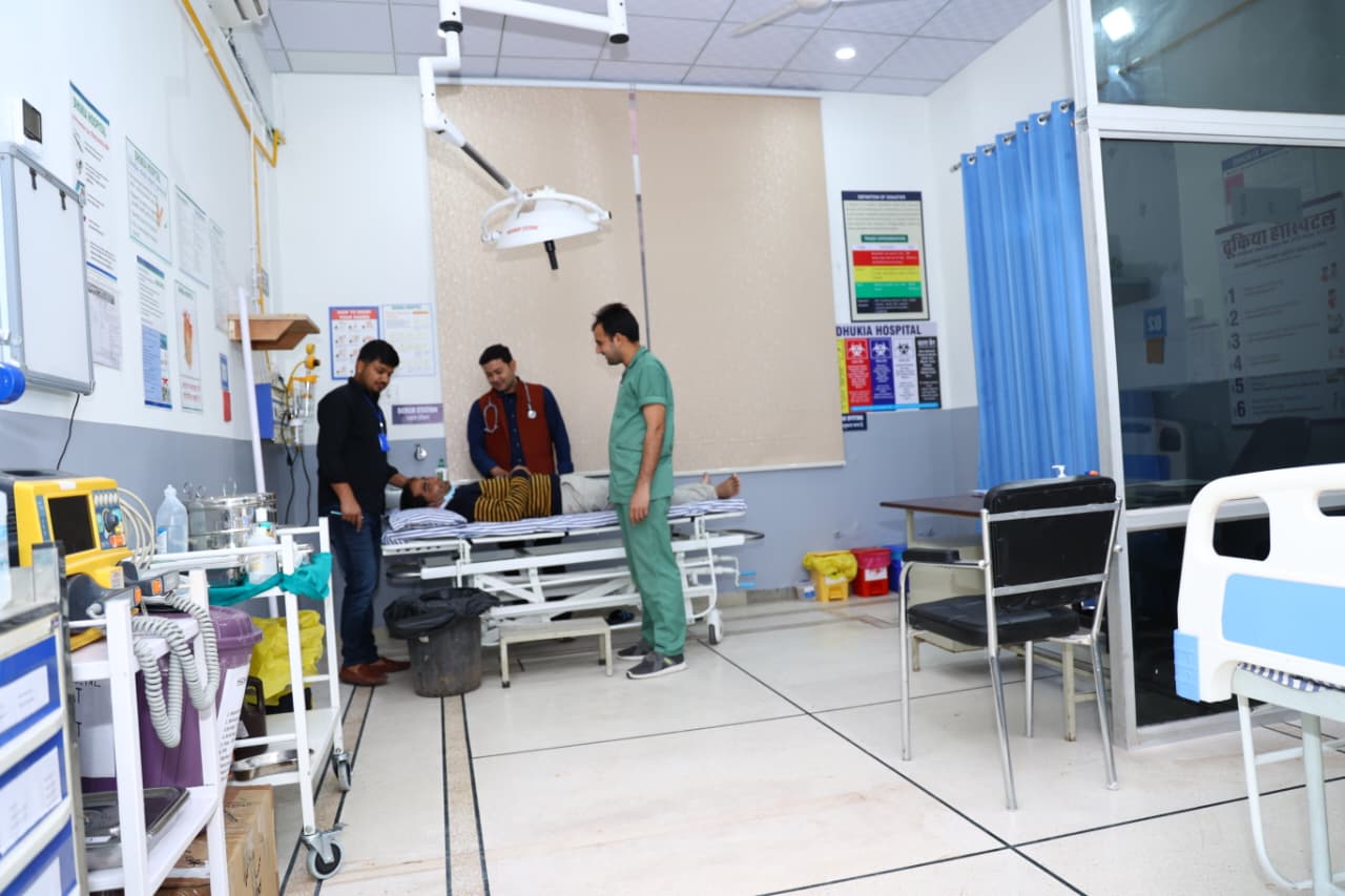 Dhukiya Hospital ICU & Critical Care Unit