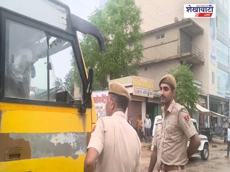 chirawa-police-school-bus-safety-drive-seat-belt-check