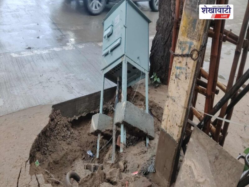 chirawa-khetri-road-roadside-soil-subsidence-electric-box-tilted