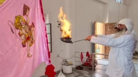 जमात के बालाजी मंदिर की ज्योत में दिखी बालाजी की परछाई