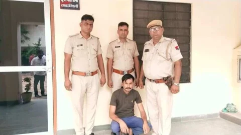 केबल चोरी का आरोपी गिरफ्तार, पुलिस कर रही है पूछताछ