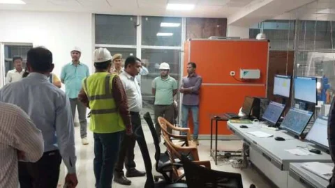 जिला कलक्टर ने बायोमास प्लांट व भानीपुरा तहसील कार्यालय का किया निरीक्षण