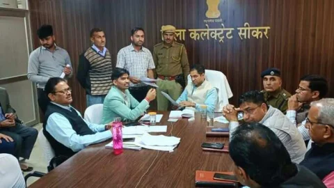 आमजन की समस्याओं का निस्तारण जल्द करें – जिला कलेक्टर