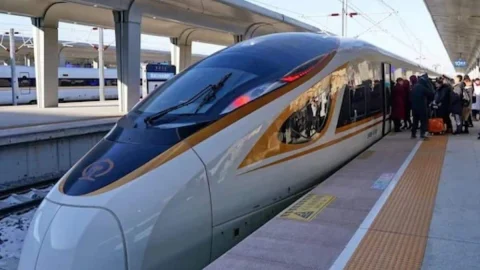 Bullet train news: रेल मंत्री ने दिया बड़ा बयान! साल 2027 से चलेगी बुलेट ट्रेन, ये होगा रूट