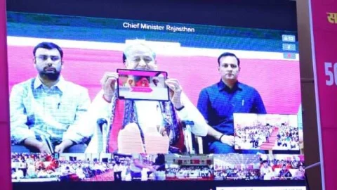 सामाजिक सुरक्षा और रोजगार गारंटी पर बनाएंगे एक्ट – गहलोत