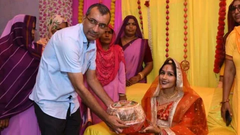 महिला अधिकारिता विभाग ने करवाई गोद भराई की रस्म