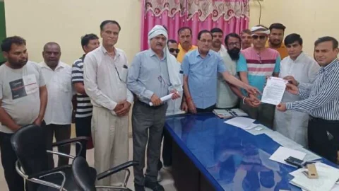 मंड्रेला थाना मामला : गौरव शर्मा की मौत को लेकर ब्राह्मण समाज ने कलेक्टर एवं एसपी को सौंपा ज्ञापन