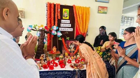 पीरामल बालिका उच्च माध्यमिक विद्यालय में गणेश चतुर्थी पर्व हर्षोल्लास के साथ मनाया
