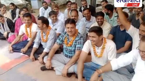 चूरू में न्यायिक कर्मचारियों का आमरण अनशन शुरू