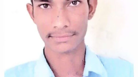 सरकारी स्कूल के विद्यार्थी ने हासिल किए 97 फीसदी अंक