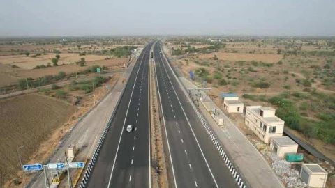 Rajasthan Road News: दिल्ली से जयपुर के बीच बनेगा नया 6-लेन एक्सप्रेसवें, अब मात्र 3 घंटे में तय होगा सफर