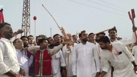 पहले रावण की सेना को बंदूकों से किया जाता था छलनी, परंतू इस बार बाण से किया छलनी