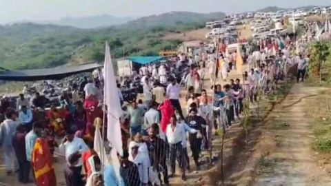 बाबा सूरदास गिरावड़ी धाम में भजन संध्या एवं विशाल भंडारा, मेला मंगलवार को