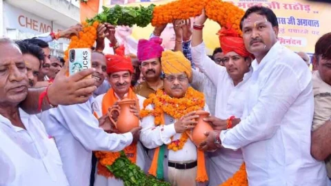 चन्दवा के अनुगवाई में प्रदेशाध्यक्ष का हुआ स्वागत