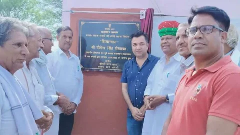 26.10 लाख रुपए की लागत से बनने वाली सड़क का किया शिलान्यास