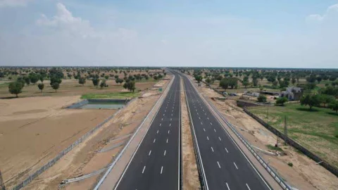 Rajasthan Road News: राजस्थान के इस जिले में बिछेगा सड़कों का जाल, जमीन मालिक होंगे मालामाल, जानिए पूरी खबर