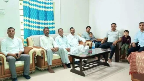 प्रतिभा सम्मान समारोह को लेकर आदर्श समाज समिति इंडिया की बैठक