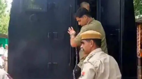 गैंगस्टर आनंदपाल के भाई को कोर्ट में किया पेश 10 दिन के पैरोल के बाद हुआ था फरार