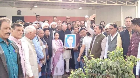 बाबा साहेब का अपमान नहीं सहेगा हिन्दुस्तान – सांसद बृजेंद्र ओला