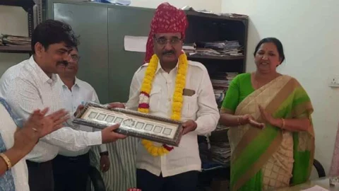 पशुपालन विभाग निदेशक राठौड़ ने ली समीक्षा बैठक